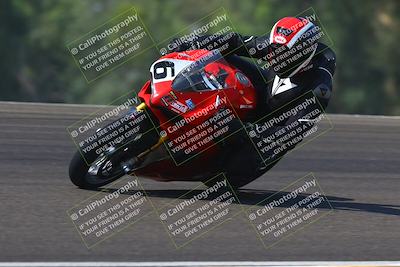 media/Sep-20-2025-TrackDaz (Sat) [[27f0cde673]]/A Group/11am (Turn 2)/